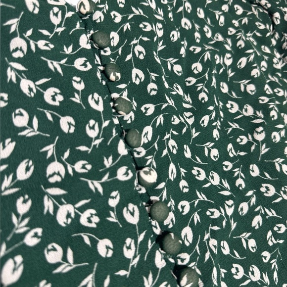 Reformation Green White Floral V Neck Crop Top Blouse Size Small - Picture 5 of 9